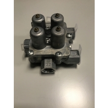 Four-circuit protection valve